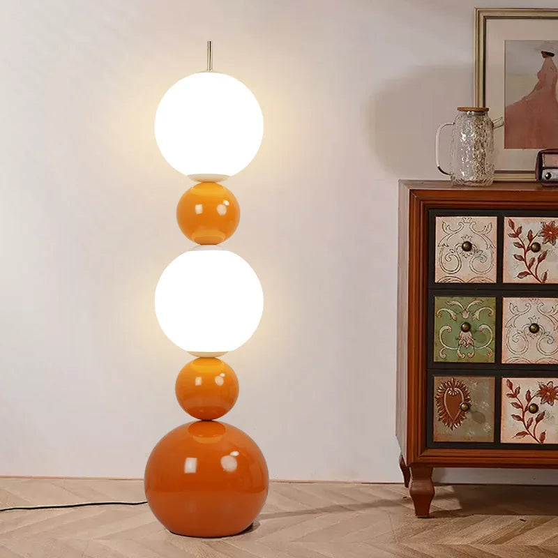 Gulvlampe til stuen – Elegant og moderne belysning til indretning 