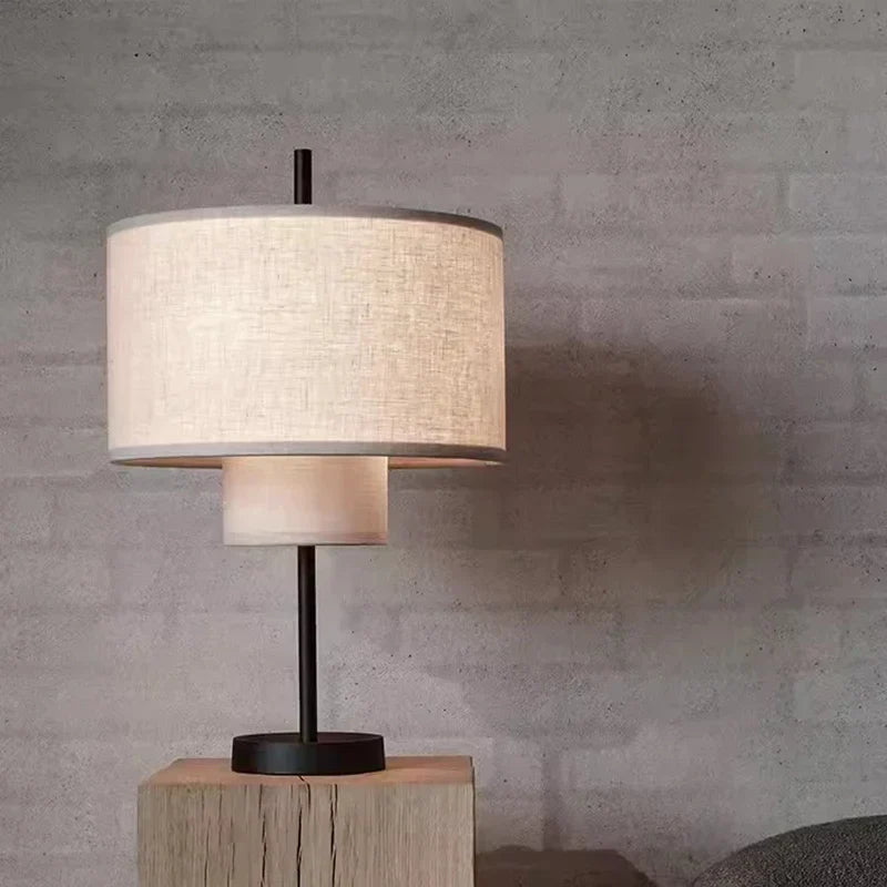 Gulvlampe og sengelampe – Elegant og moderne belysning til moderne interiører 