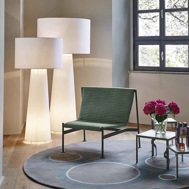 Gulvlampe til stue og moderne cylindrisk lampe – Flere størrelser tilgængelige til elegant interiør 