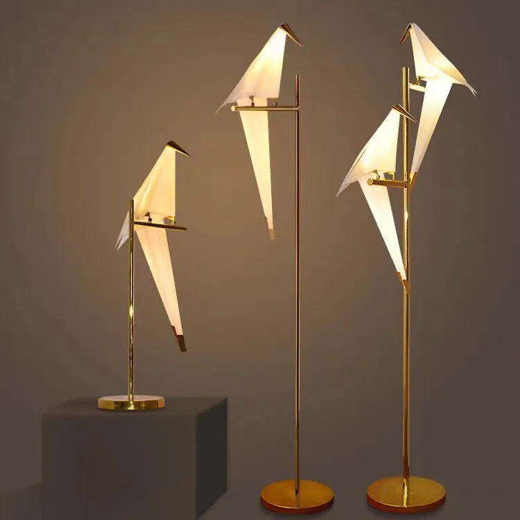 Gulvlampe til stuen – Kunstnerisk og raffineret design til moderne interiør 