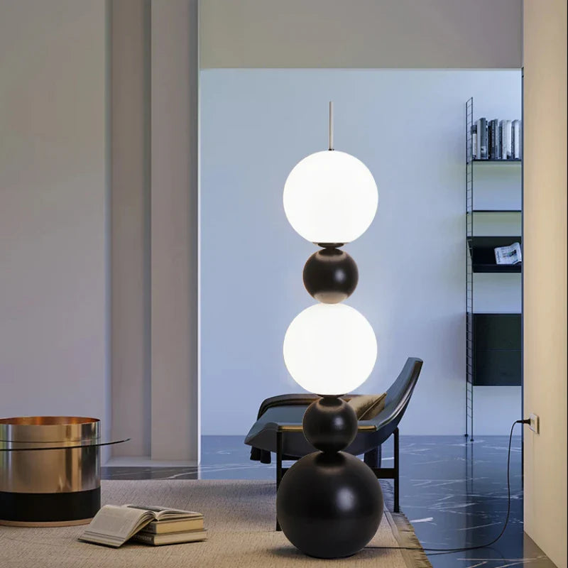 Gulvlampe til stuen – Elegant og moderne belysning til indretning 